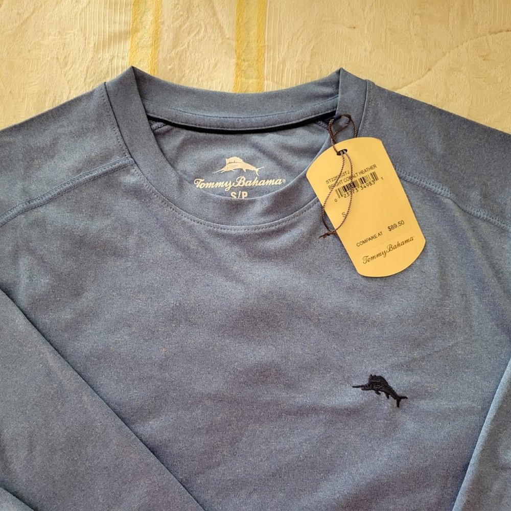 Tommy Bahama long sleeve moisture-wicking tee, size small